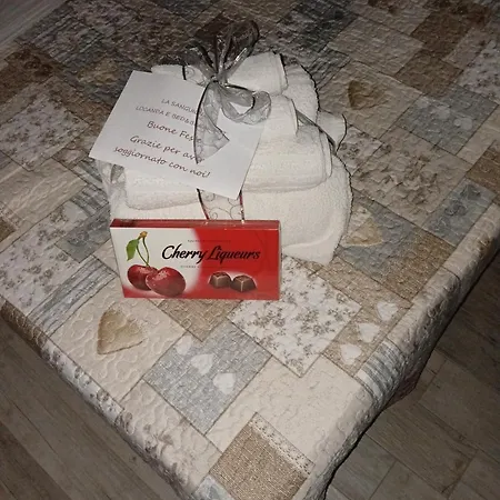 Nocleg ze śniadaniem La Sanguigna E Locanda *